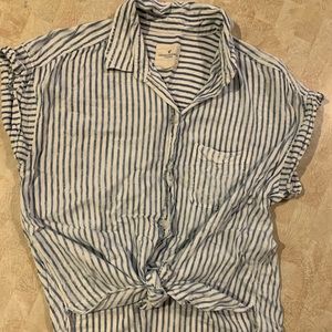 Button down AE shirt